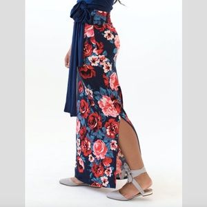 SIDE SLIT MAXI SKIRT SEA TO SHINING SEA
